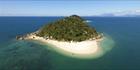 Bowen Island - QLD (PBH4 00 14130)